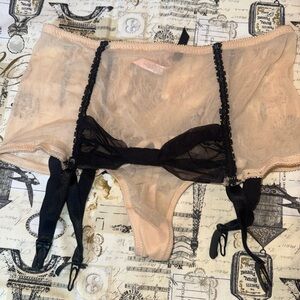 Victorias Secret High Waist Black and Beige Lace Garter Belt Thong
